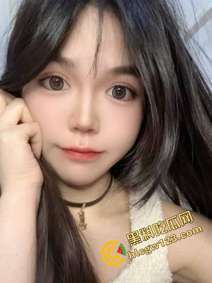 安徽淮南极品女大学生护士系【林冉然】遭金主大量泄密,撅着肥臀被金主各种姿势啪啪 真是骚极了!-6