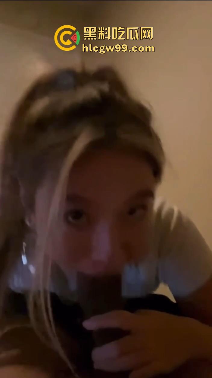 台湾媚黑淫荡母狗【刘紫伊】调教视频曝光,舔马桶 舔脚 颜射 口交听话无比,纯纯鸡巴套子!-14